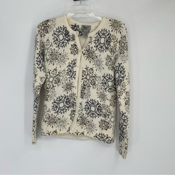 Eddie Bauer Ivory Winter Snowflake Angora Blend Cardigan Size XS Winter - Picture 1 of 5